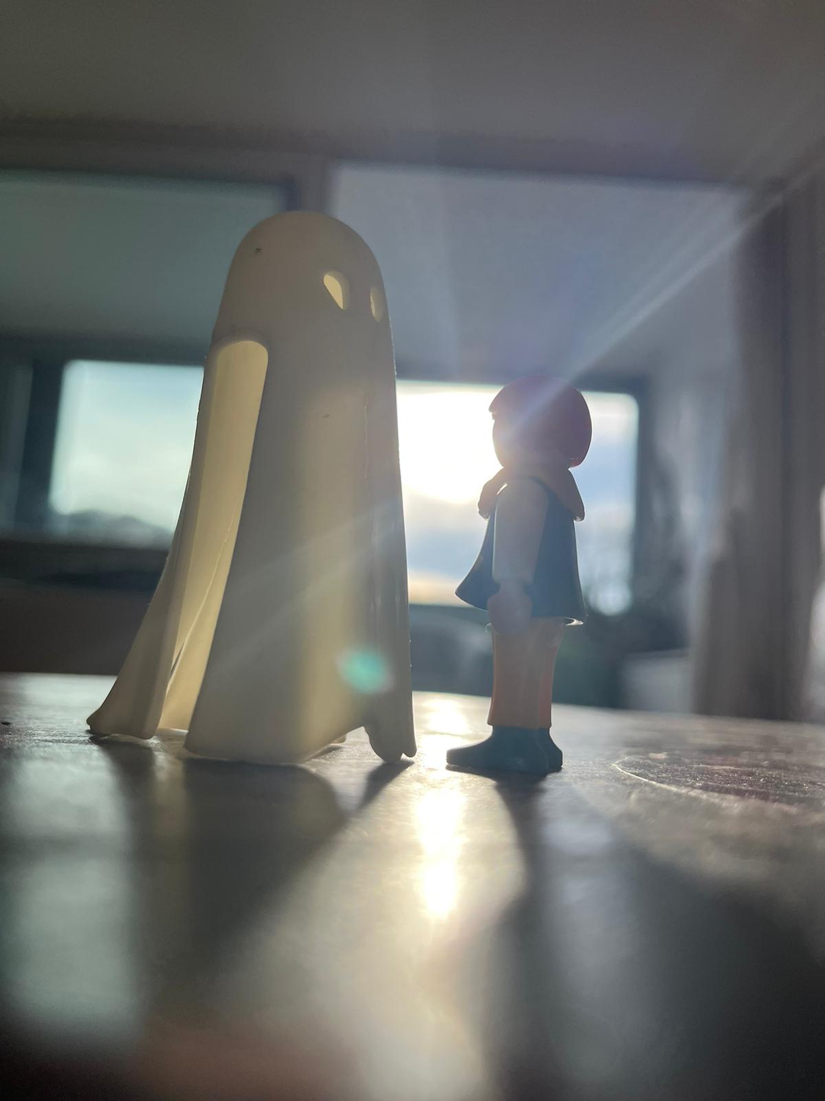 Angst vor Monstern unterm Bett überwinden mit der Anliegenmethode